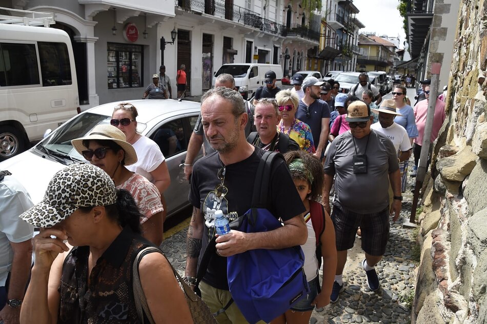 Residentes y comerciantes, en alerta por Carnaval en el Casco Antiguo