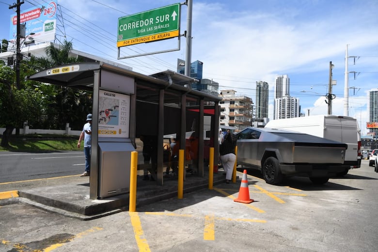 Prueban modelo de paradas inteligentes de autobuses en ciudad de Panamá