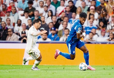 Michael Amir Murillo entró de cambio en la victoria del Marsella