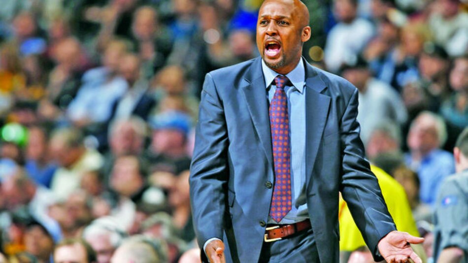 Nuggets despiden al entrenador Brian Shaw