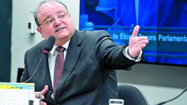 Firmas de EU y Grecia, incluidas en pesquisa
