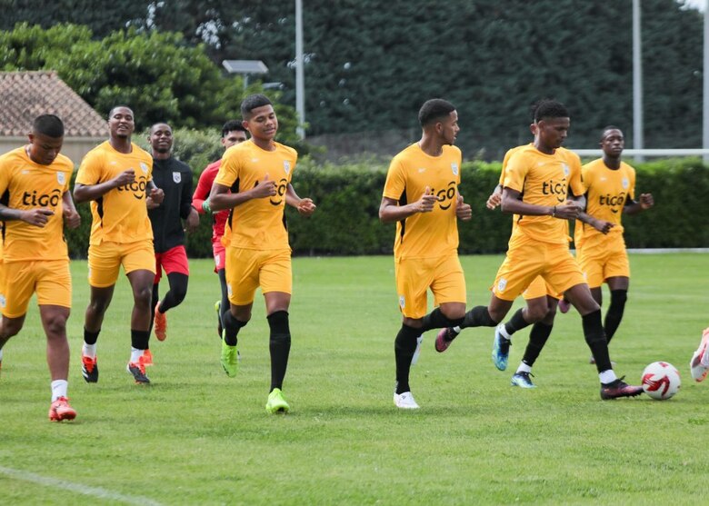 Inicia la cuarta aventura panameña en Francia