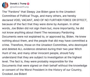 Trump dice que los indultos concedidos por Joe Biden son nulos