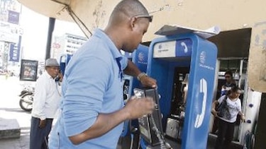 La vida privada de un teléfono público