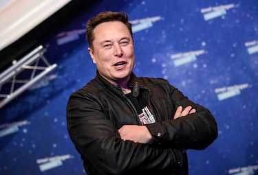 Elon Musk ya es dueño de Twitter y despide a sus máximos ejecutivos, según informes de prensa