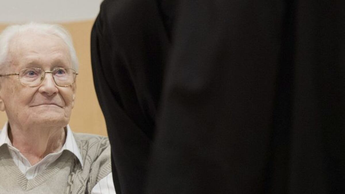Empieza juicio Oskar Gröning, el 'contable' de Auschwitz
