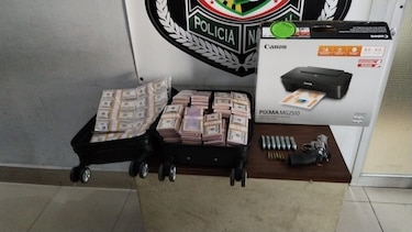 En Bella Vista decomisan billetes de $100 que podrían ser falsos