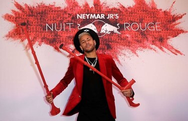 Técnico del PSG afirma que Neymar está mejorando tras lesión