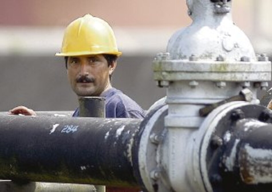 Salario mínimo sube a $264 en Ecuador