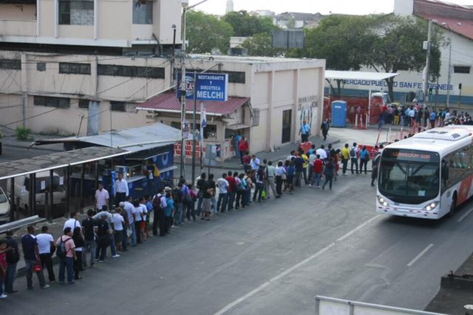 Transportistas reiteran que ‘diablos rojos’ volverán a las calles el miércoles