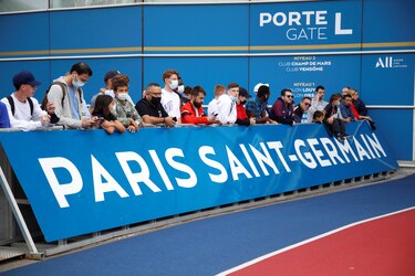 El astro Leo Messi está más cerca de París