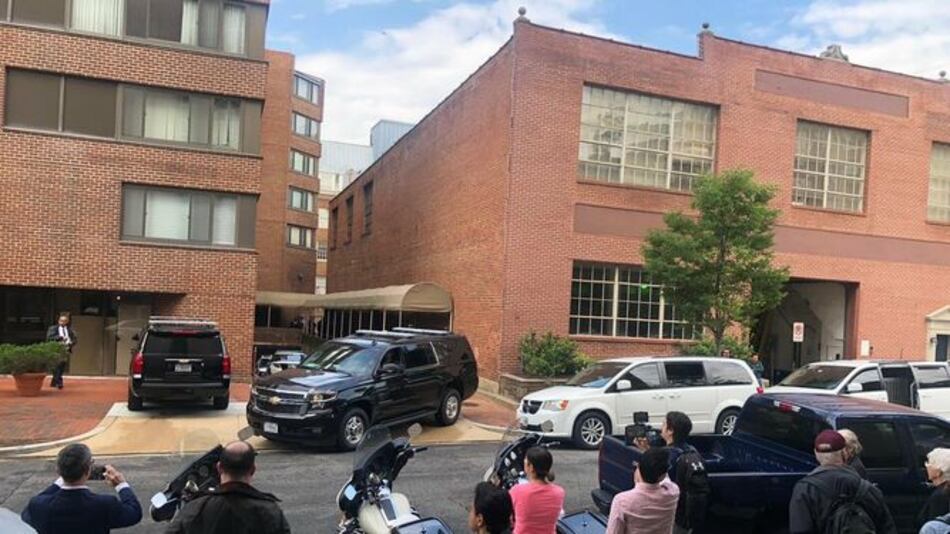 Embajador venezolano anuncia recuperación de la embajada en Washington, D. C.