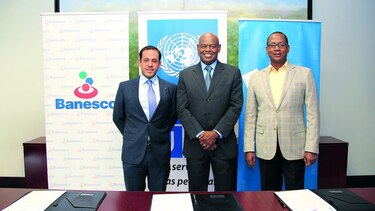 Banesco, PNUD e INAC firman alianza
