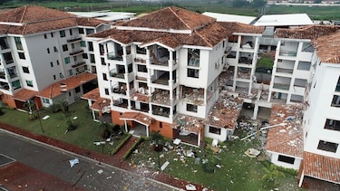Fuga de gas provoca daños en 4 torres