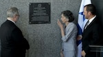 Colocan placa en sede de Contraloría en honor a Rubén Darío Carles