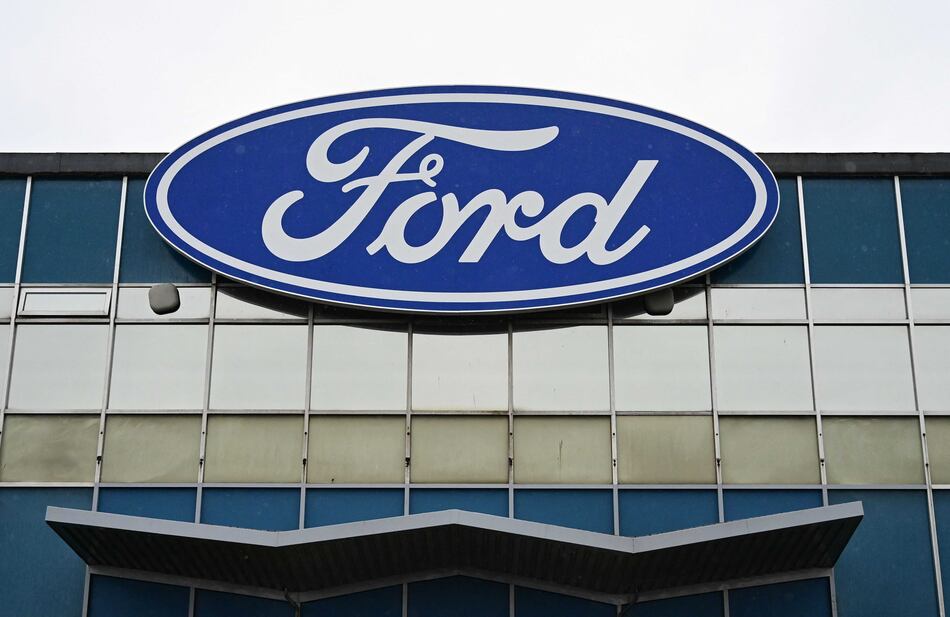 Ford recortará 3 mil puestos de trabajo para reducir costos