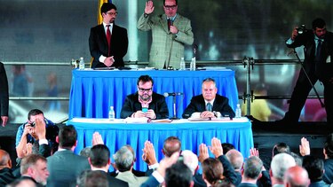 Asamblea nombra a 33 magistrados paralelos