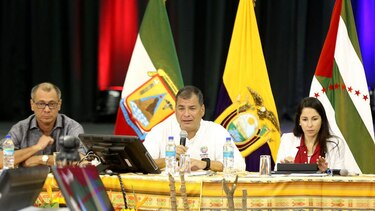 Congreso se instala con frágil mayoría oficialista
