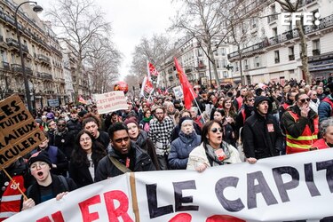 Los franceses salen a la calle por séptima vez contra la reforma de pensiones