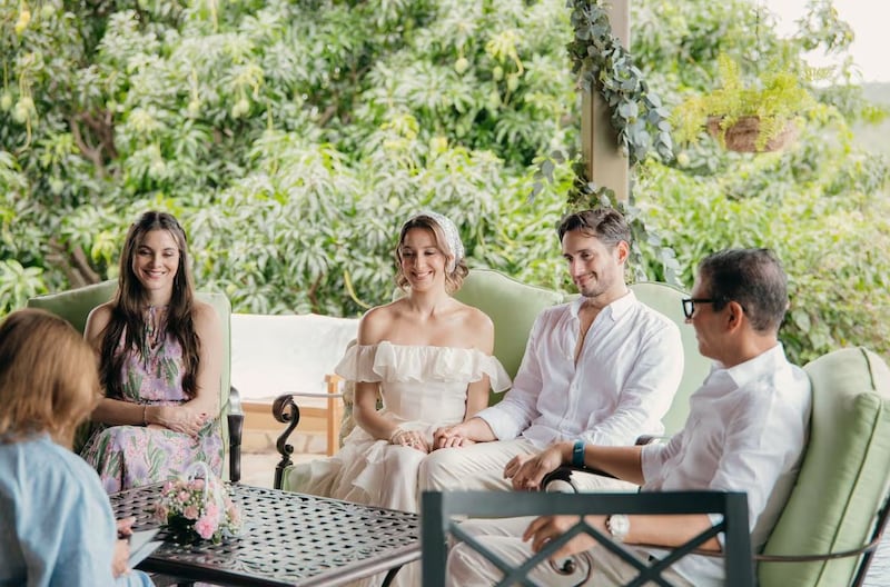 ¡Legalmente casados! La actriz Mafe Achurra y Diego de Obaldía celebran su boda civil 