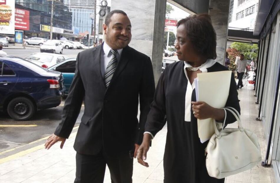 Termina la indagatoria a la exministra Lucy Molinar por caso de granos