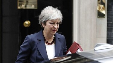 Primera ministra May acusa a agentes rusos de ataque con neurotóxico