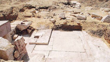 Descubren restos de una nueva pirámide en Egipto
