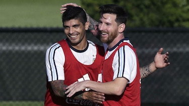 Martino: Messi está listo para ser titular ante Venezuela