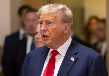 Abogados de Trump piden anular el juicio por testimonios de actriz porno, pero el juez no acepta