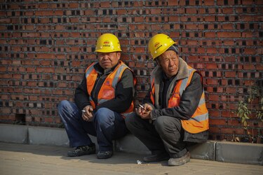 China aprueba subir la edad mínima de jubilación