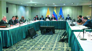 Oposición y Gobierno, con posturas distantes