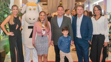 Gran opening Furniture City de Albrook