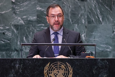 Venezuela denuncia la apertura de valija diplomática en Panamá