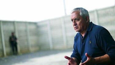 Fiscalía acusa de tráfico de influencia a hijo de jueza implicada en La Línea