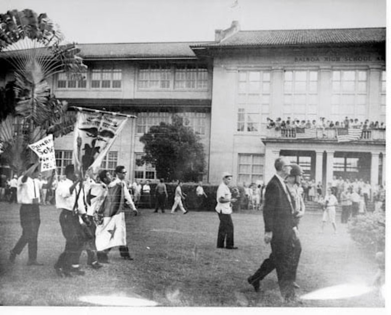 La lucha por un asta sin bandera: Declaración Moreno-Bunker