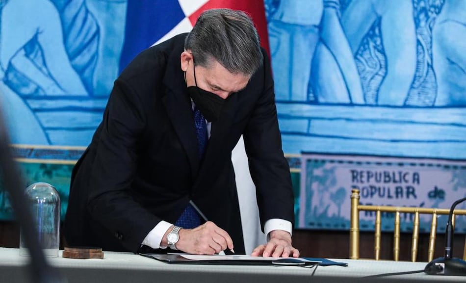 Estas son las cuatro nuevas leyes sancionadas por el presidente Laurentino Cortizo