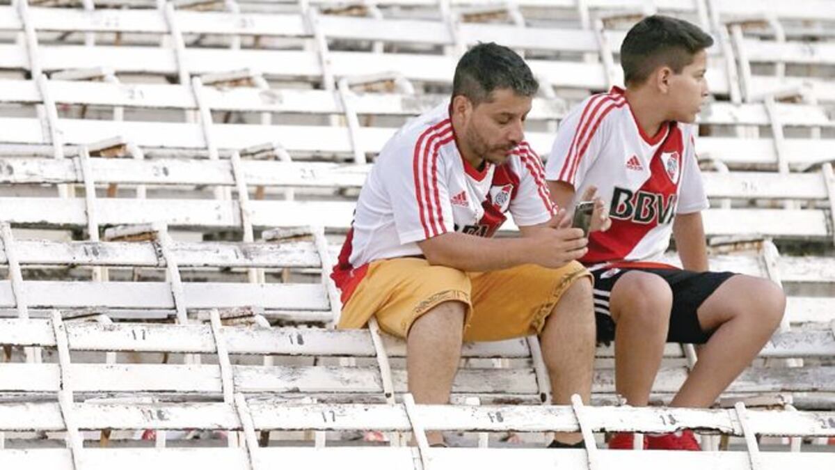 La final entre Boca y River se pasó para hoy por incidentes