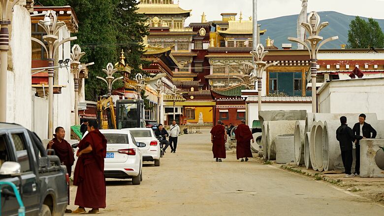 La BBC visita el corazón de la resistencia tibetana mientras se reaviva la tensión entre el Dalai Lama y China