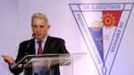 En medio de manifestación Álvaro Uribe dicta conferencia en Panamá