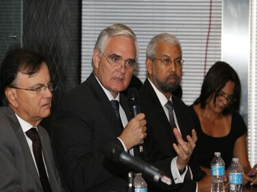 Quijano asegura que obras de ampliación del Canal seguirán adelante