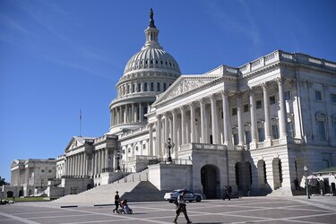 Senado de Estados Unidos aprueba acuerdo para evitar ‘default’