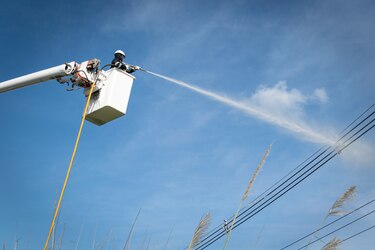 Naturgy adquirió nuevos camiones para el lavado de líneas de distribución, alta tensión y subestaciones en tensión, que permitirá mejorar la calidad de servicio