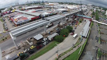 Desvíos en la avenida Domingo Díaz