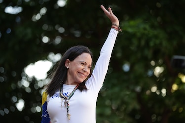 María Corina Machado habría salido de Venezuela en una lancha hacia Curazao, reporta ‘Wall Street Journal’
