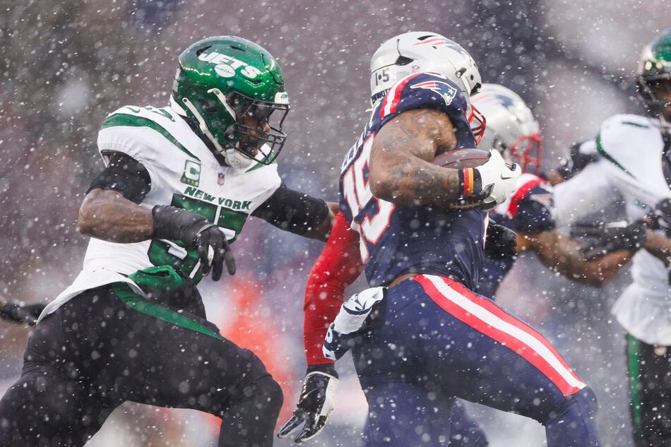 Ezekiel Elliott deja a los Patriots y regresa a los Cowboys