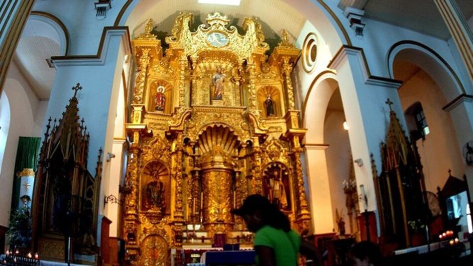 Visita a las iglesias del Casco Antiguo