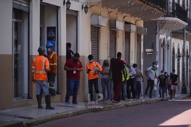 Así fue la reapertura presencial en centros comerciales y restaurantes