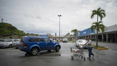 Huracán Dorian perdona a Puerto Rico; amenaza Florida