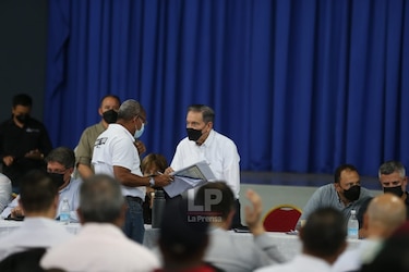 El paro en la provincia de Colón continúa y ahora es indefinido: Cuco