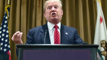 Vecinos de Doral piden a Trump que devuelva las llaves de su ciudad